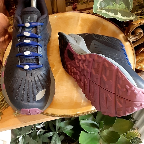 The North Face CORVARA FASTFOAM Performance Sneaker Size 8.5 - Picture 2 of 11